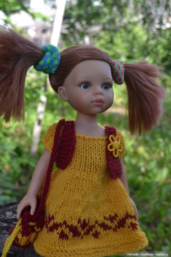 Платье, жилет, сумка для куклы Paola Reina "Аришка " (фото 4)