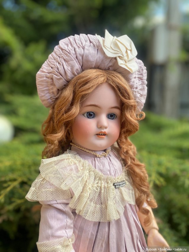 Прелестная 1079 от Simon Halbig