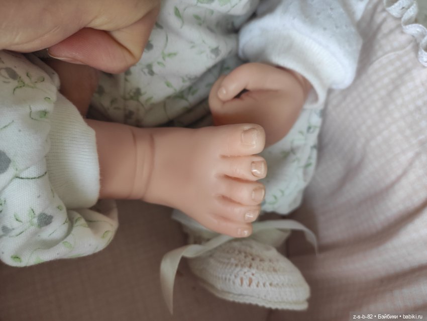 Совершенно живая зайка из резин (фото 8)