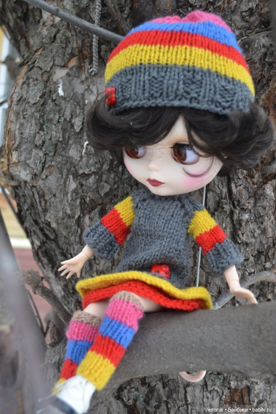 Комплект одежды для куклы Блайз ( Blythe). Платье, шапка, гетры (фото 6)