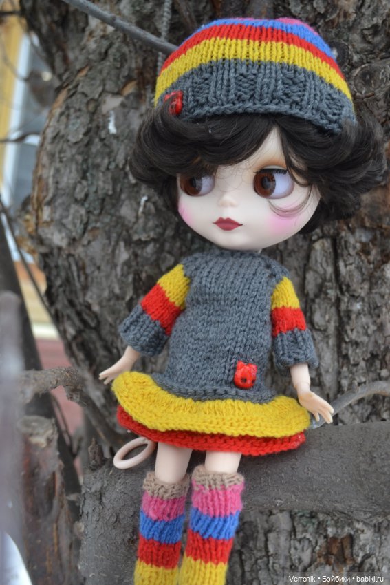 Комплект одежды для куклы Блайз ( Blythe). Платье, шапка, гетры (фото 5)