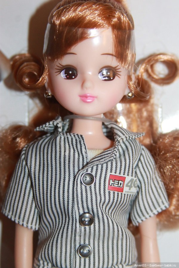 Takara Shareholder Exclusive Licca-chan 2010 / Tomica 40th anniversary coveralls ver (фото 2)