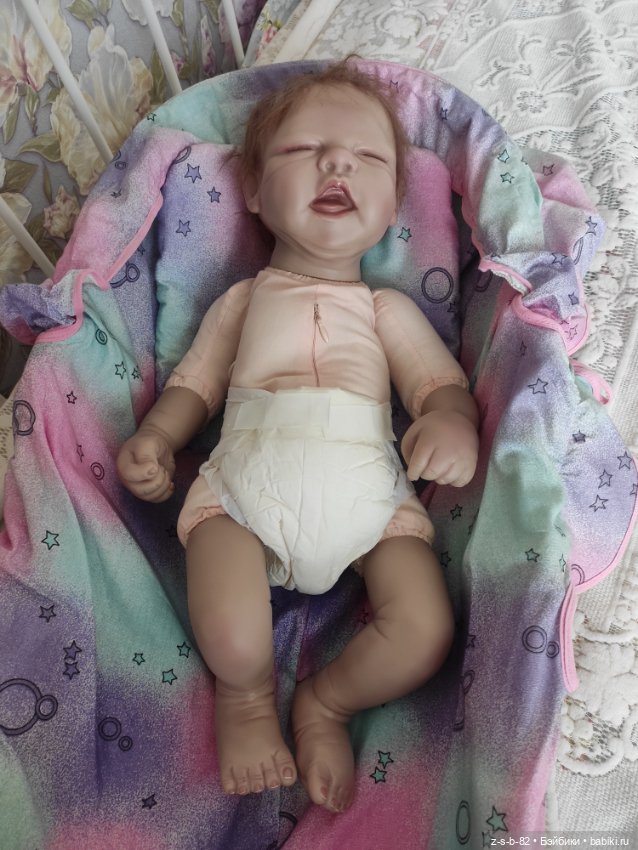 Интерактивная сплюшка Эштон Дрейк