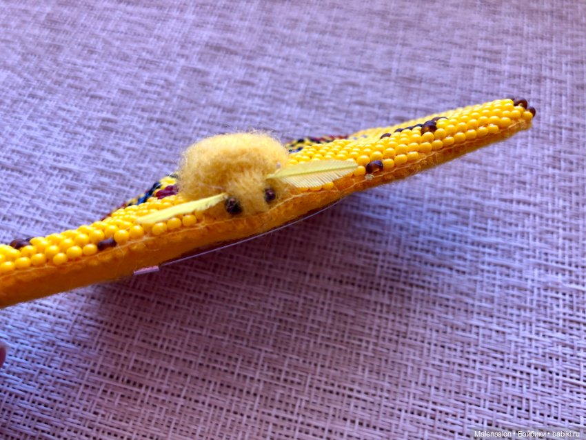 Брошь из бисера «Мотылек» (фото 5)