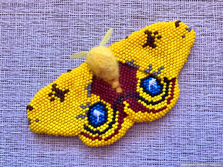 Брошь из бисера «Мотылек» (фото 8)