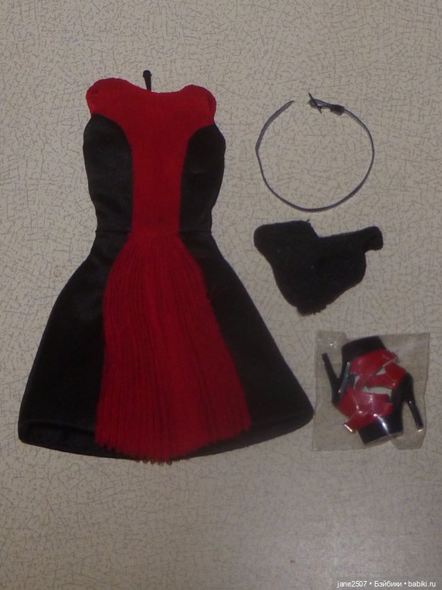 Fashion royalty – ITBE Red Strike - полный аутфит новый