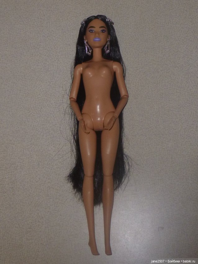Barbie Extra # 15 Raquelle - новая с частичным аутфитом (фото 2)