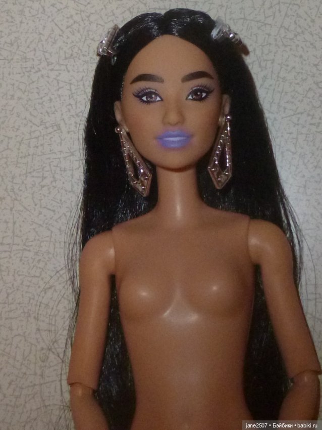 Barbie Extra # 15 Raquelle - новая с частичным аутфитом (фото 5)