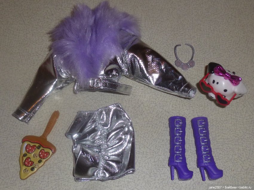 Barbie Extra # 15 Raquelle - новая с частичным аутфитом (фото 7)