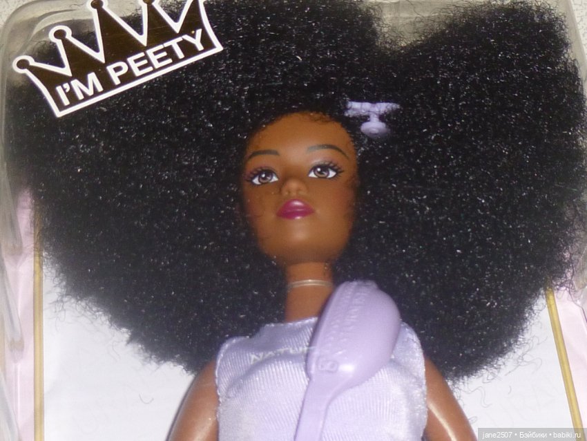 Naturalistas Doll Peety NRFB - размер Barbie
