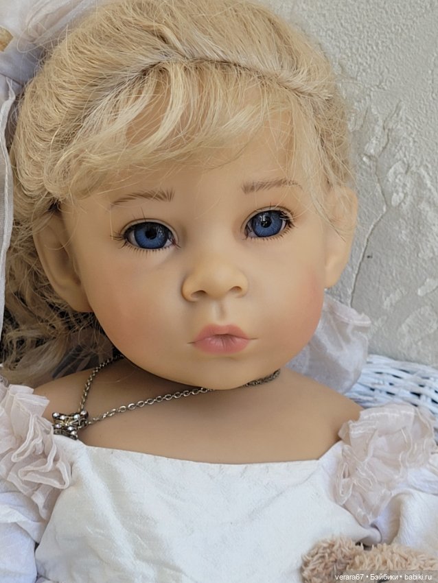 Nicola от Elisabeth Lindner. Милый рождественский ангел. 1999год. Очень маленький лимит