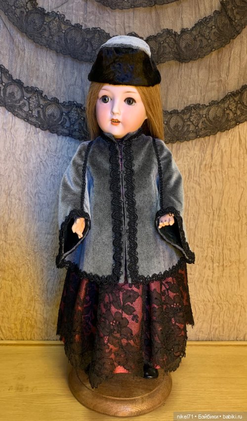 Пальто и шляпка для антикварной куклы (фото 2)