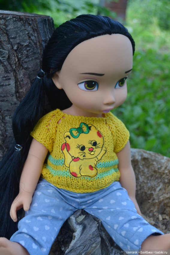 Пуловер с аппликацией. для куклы Дисней (фото 2)