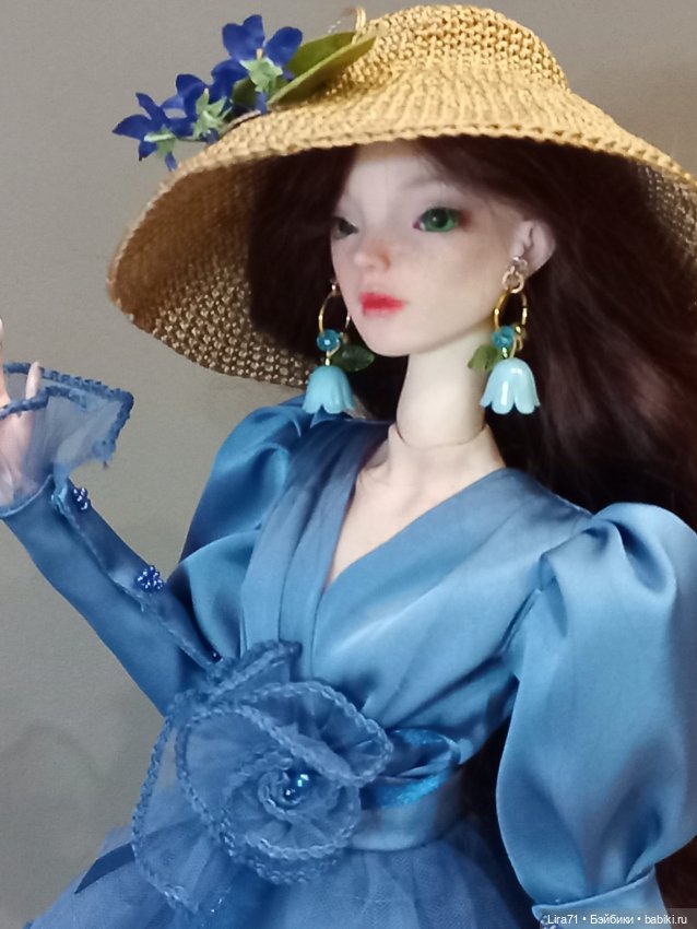 Шляпка с цветами из шелка ручной работы (фото 5)