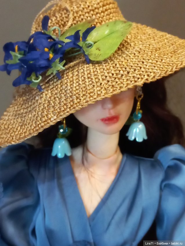 Шляпка с цветами из шелка ручной работы (фото 7)