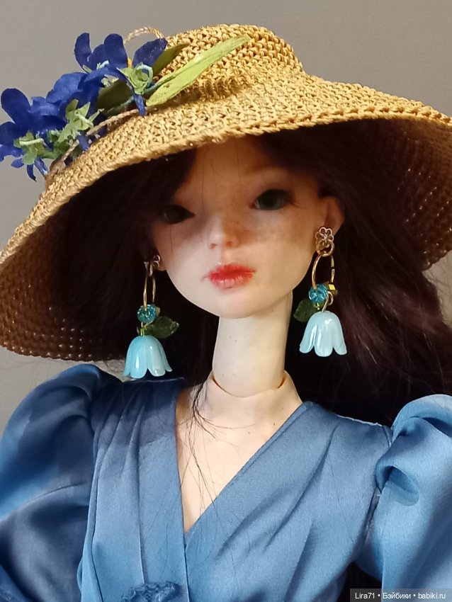 Шляпка с цветами из шелка ручной работы (фото 6)