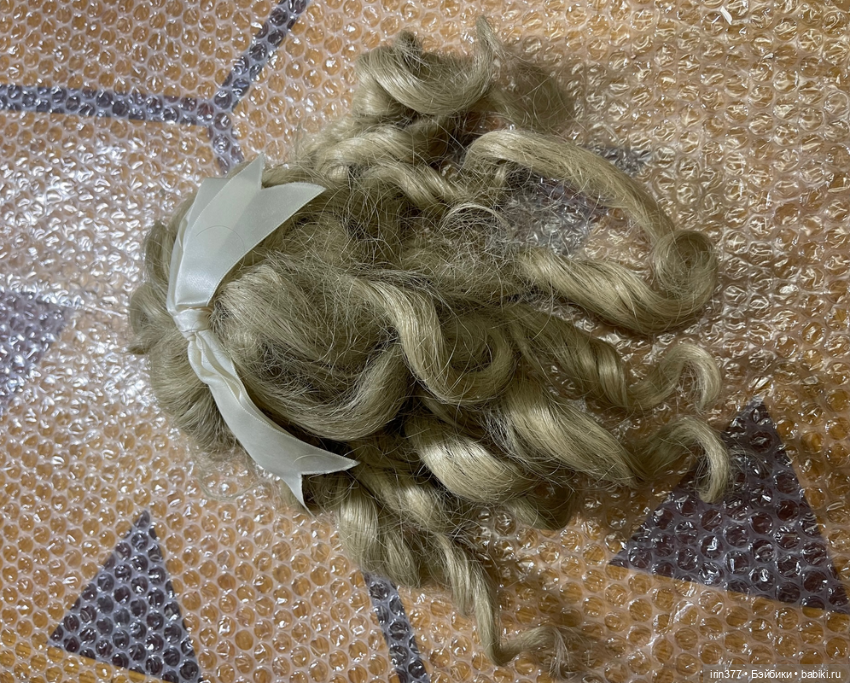 Парик винтажный, искусственный (фото 9)