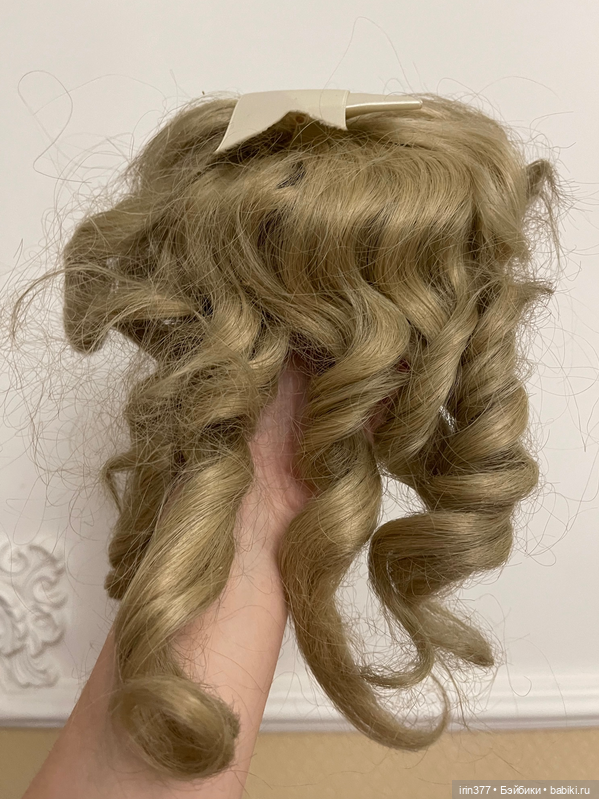 Парик винтажный, искусственный (фото 6)