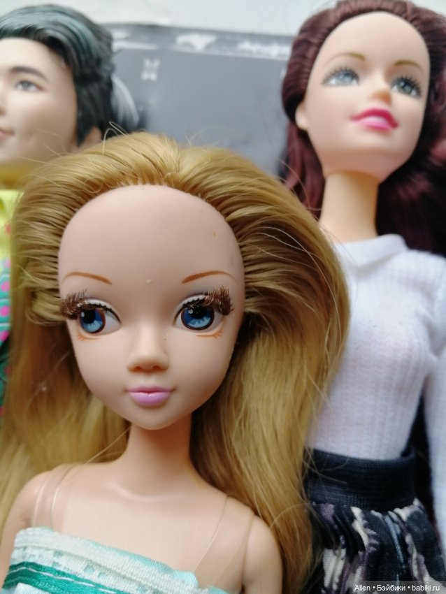 Лот разных кукол ( барби, БТС, Винкс, Курн, Кен ) (фото 7)