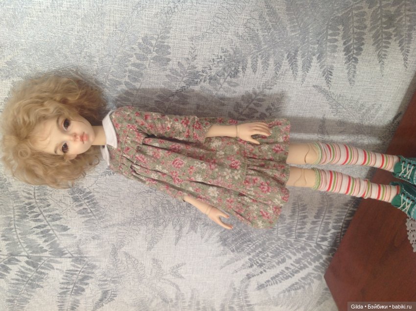 Ina dollzone на теле doll Leaves