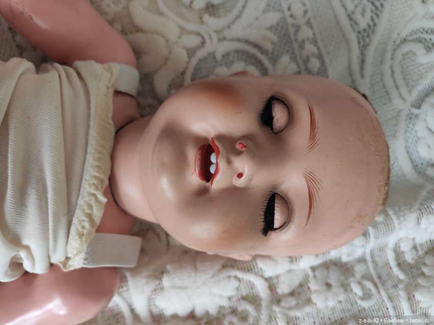 Булочка K&W — Антикварные куклы
