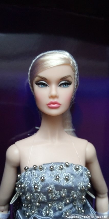 Фэшн - Silver Soirée Poppy Parker The 2021 Integrity Toys
