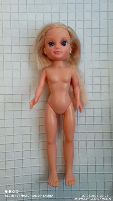 Испанская куколка Нэнси в поисках дома