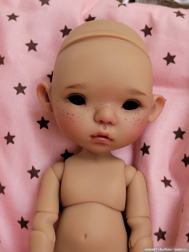 Meadowdolls Twinkle Sissi в цвете шоколад с веснушками с авторским мейком (фото 10)