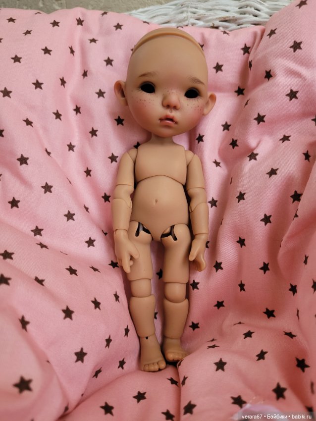 Meadowdolls Twinkle Sissi в цвете шоколад с веснушками с авторским мейком (фото 9)