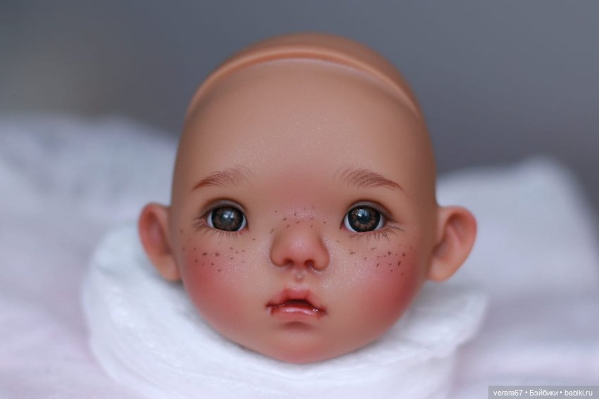 Meadowdolls Twinkle Sissi в цвете шоколад с веснушками с авторским мейком