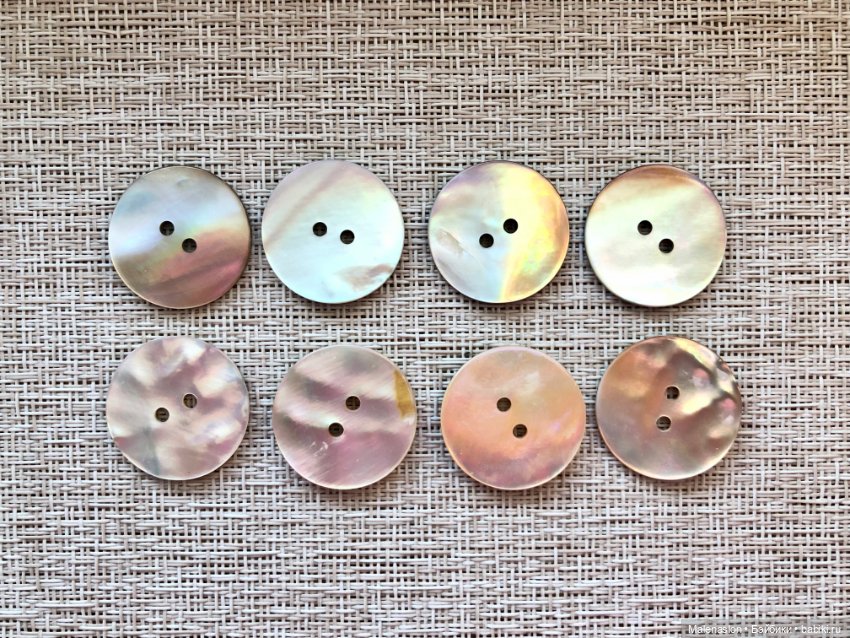 Перламутровые пуговицы — Одежда для кукол (фото 7)