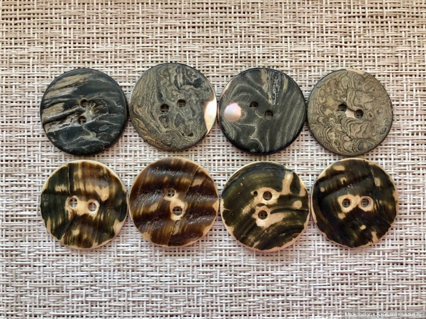 Перламутровые пуговицы — Одежда для кукол (фото 3)