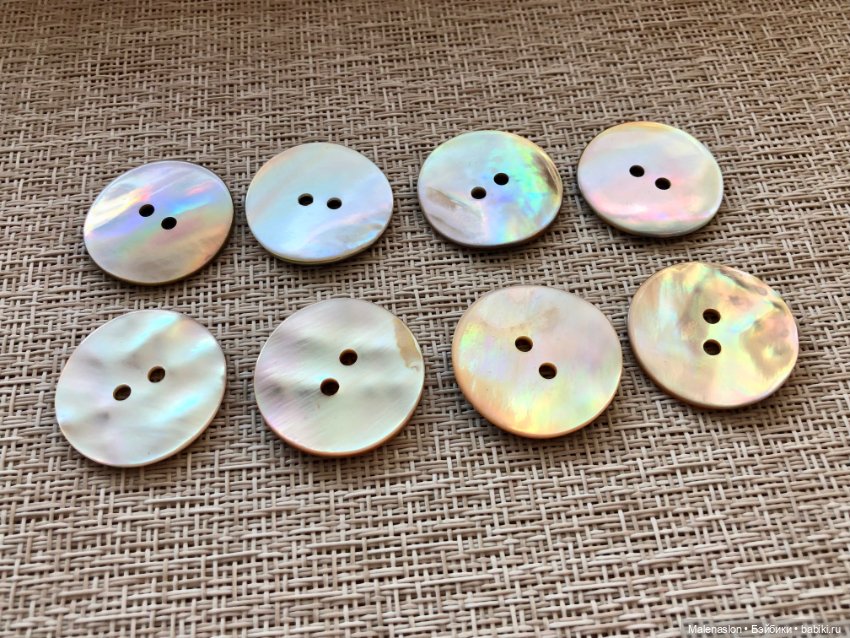 Перламутровые пуговицы — Одежда для кукол (фото 6)