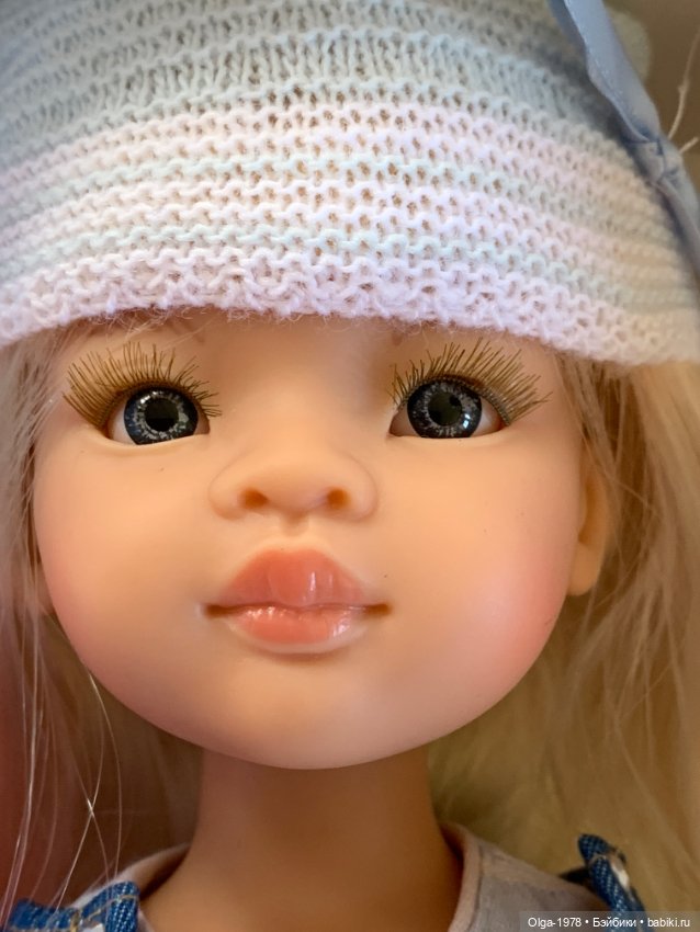 Маника 2017 год с белыми волосами