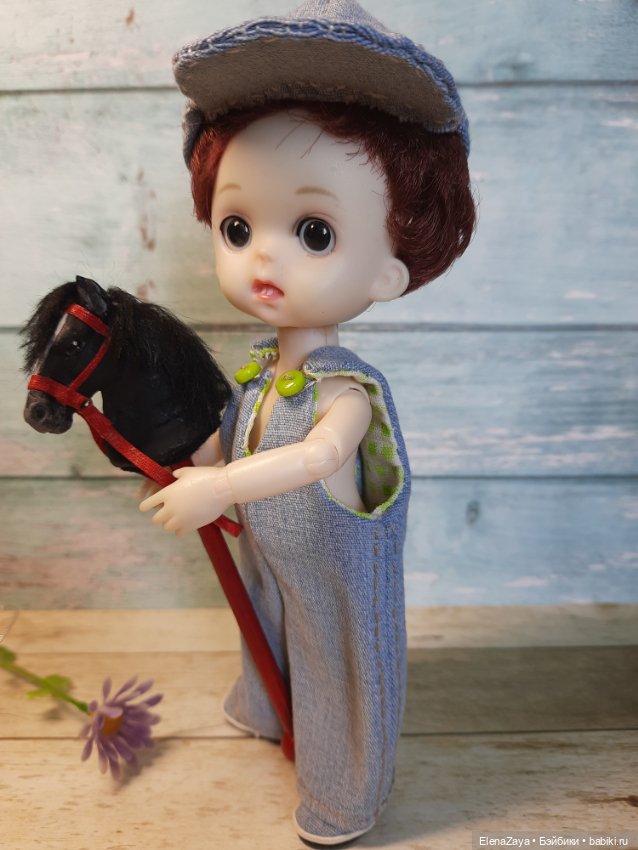 Лошадки-скакалочки на палочке (фото 2)