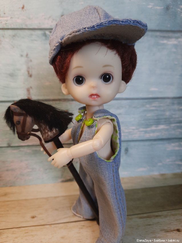 Лошадки-скакалочки на палочке