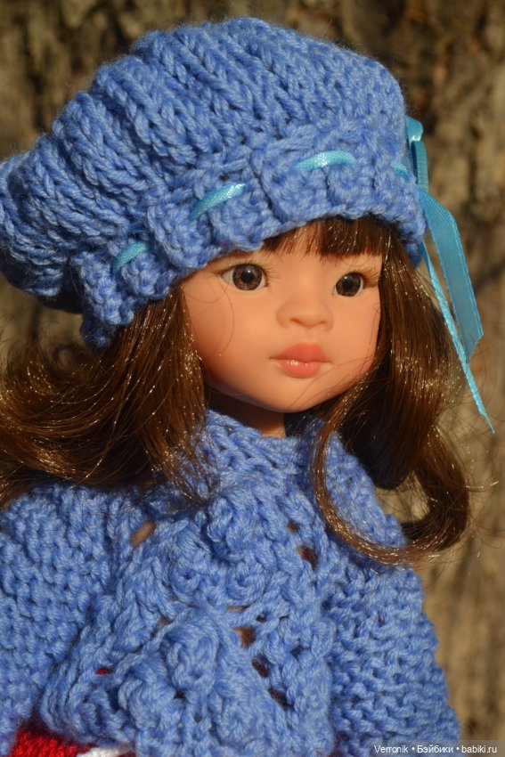 Свитер, юбка, шапочка и гетры для куклы Paola Reina (фото 6)