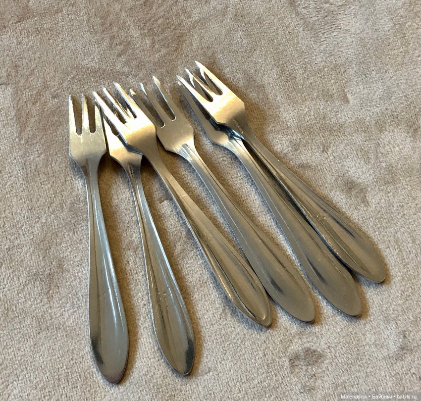 Металлические вилочки — Аксессуары для кукол