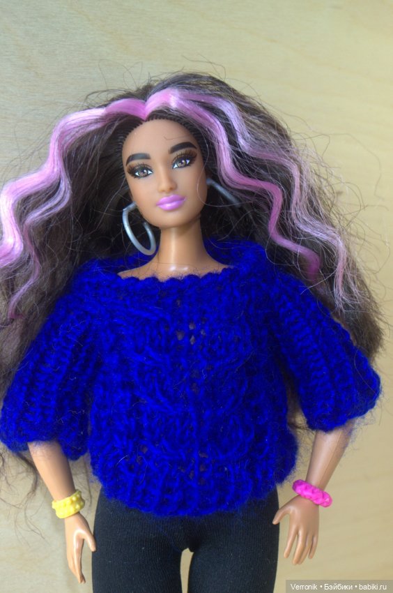 Пуловер для Барби "Королевский синий"