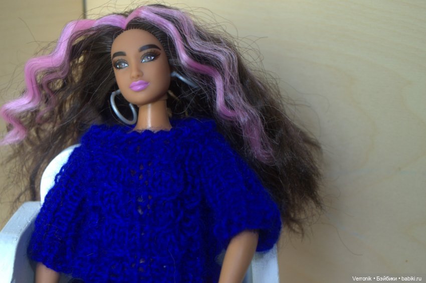 Пуловер для Барби "Королевский синий" (фото 5)