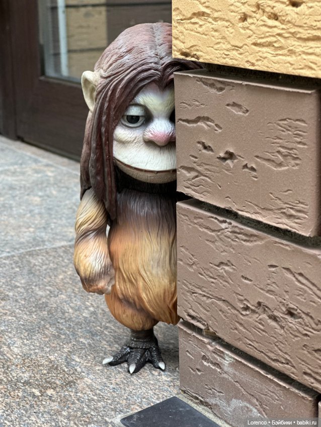 Виниловая фигурка из фильма "Там где живут чудовища"