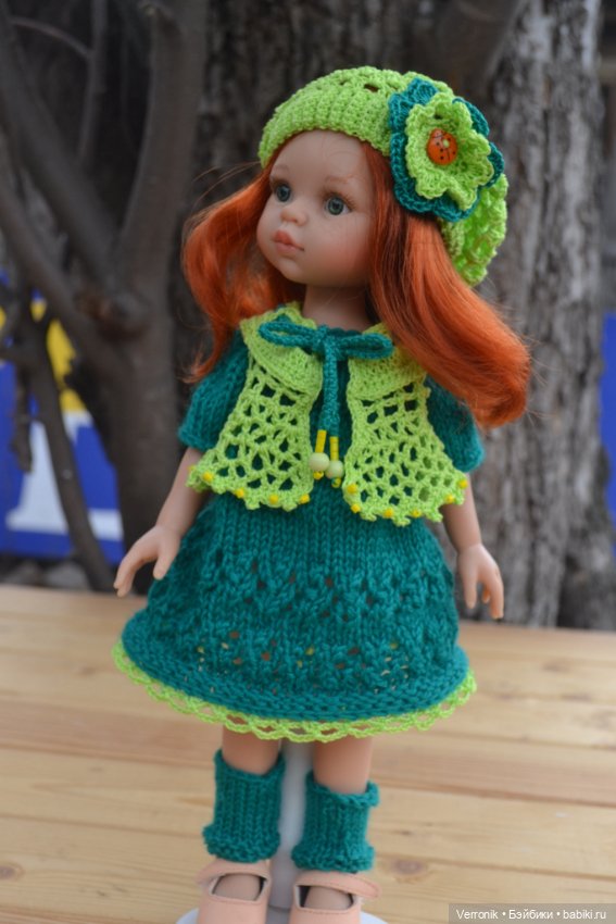 Платье, жилет, берет и гетры для куклы Paola Reina (фото 2)