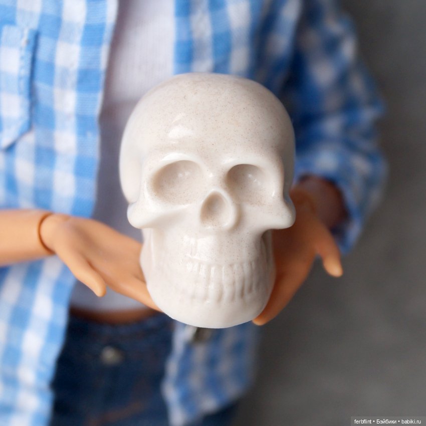 Черепа в масштабе 1:6 — Миниатюра для кукол (фото 6)