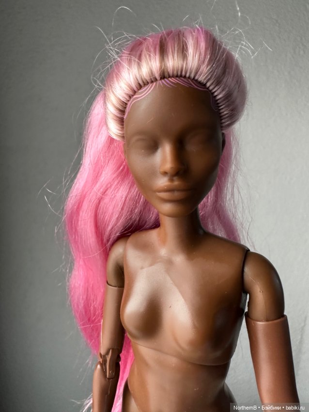 Барби БМР с розовыми буклями