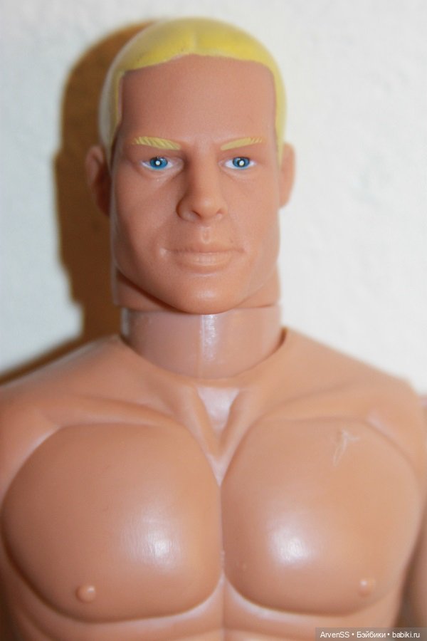 Брутальный, но добродушный экшен-парень компании Unicorn (фото 2)