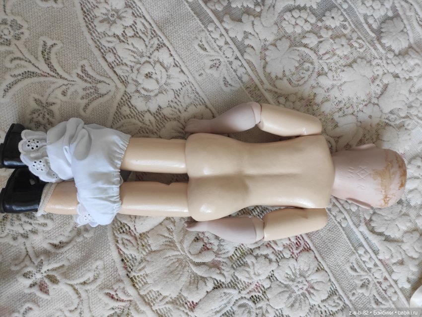 Реплика антикварной куклы K&R