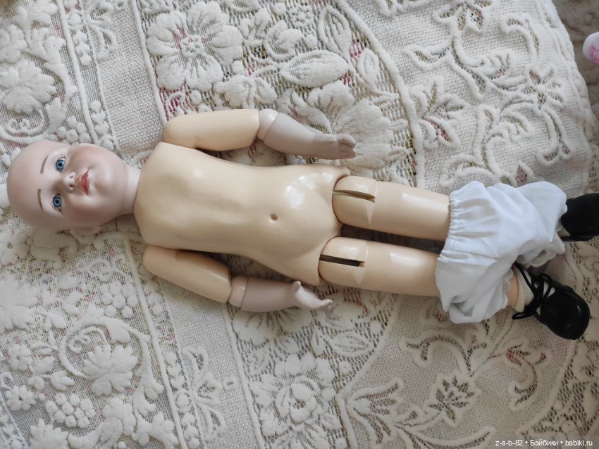 Реплика антикварной куклы K&R