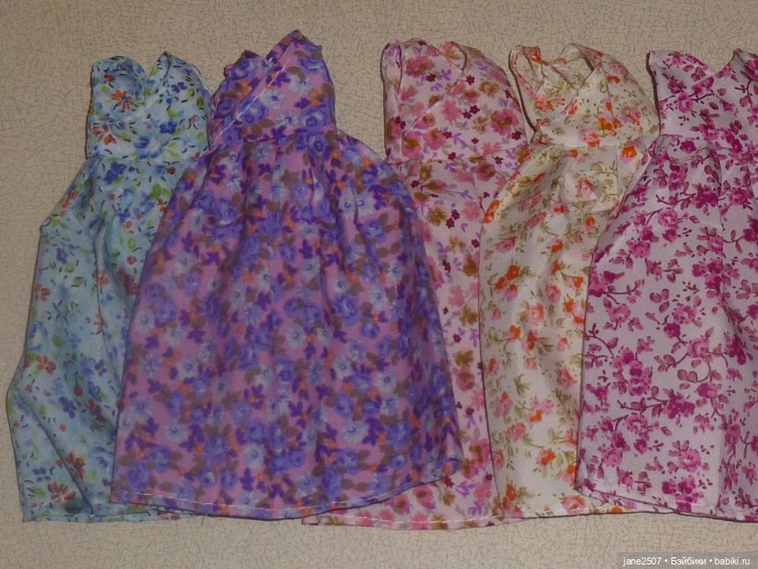 Лот простых летних платьев с цветочным принтом для Барби и других кукол 12 дюймов (Handmade) (фото 2)