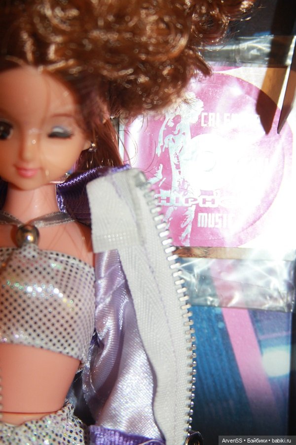 Takara Jenny Calendar Girl Music June Hip Hop (фото 5)