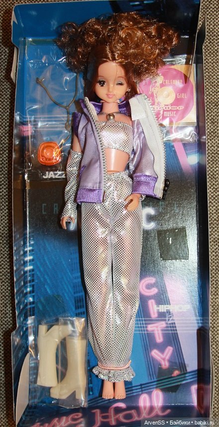 Takara Jenny Calendar Girl Music June Hip Hop (фото 3)